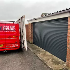 Bild von Garage Doors Repaired Installations Ltd