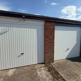 Bild von Garage Doors Repaired Installations Ltd