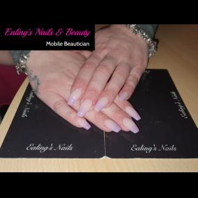 Bild von Ealing's Nails & Beauty