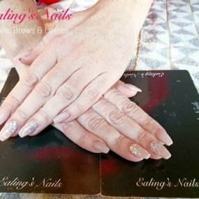 Bild von Ealing's Nails & Beauty