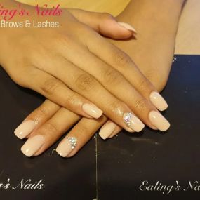 Bild von Ealing's Nails & Beauty