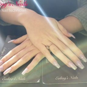 Bild von Ealing's Nails & Beauty