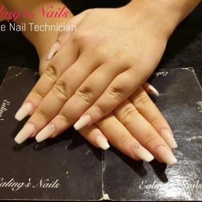 Bild von Ealing's Nails & Beauty