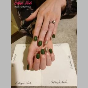 Bild von Ealing's Nails & Beauty