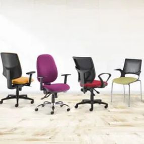 Bild von Oakwood Office Furniture