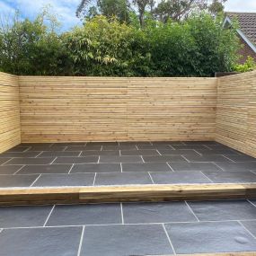 Bild von Desirable Decking & Landscaping