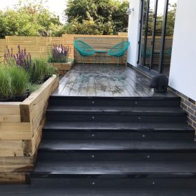 Bild von Desirable Decking & Landscaping