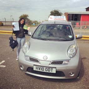 Bild von Dhoot Driving Female Instructors