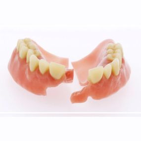 Bild von Mobile Denture Repair