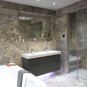 Bild von Total Bathrooms