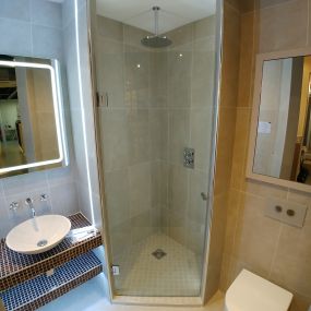 Bild von Total Bathrooms