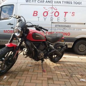 Bild von Boots Mobile Motorcycle Tyres