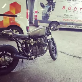 Bild von Boots Motorcycle Tyres