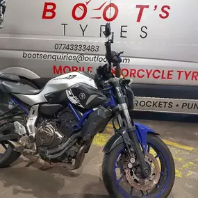 Bild von Boots Motorcycle Tyres