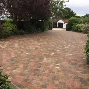 Bild von New Age Paving Ltd