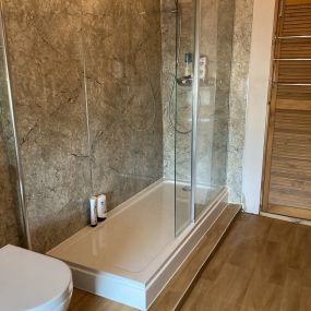 Bild von Adrian Morgan Complete Bathroom Specialist