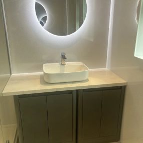 Bild von Adrian Morgan Complete Bathroom Specialist