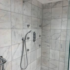 Bild von Suffolk Pro Tiling & Bathrooms