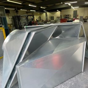 Bild von B & M Sheet Metal Leeds Ltd