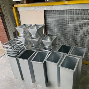 Bild von B & M Sheet Metal Leeds Ltd