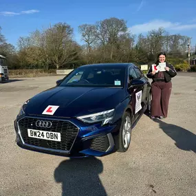 Bild von Godwins Driving School (Automatic) B75