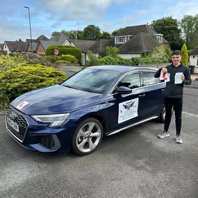 Bild von Godwins Driving School (Automatic) B75