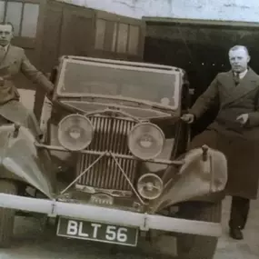 Bild von Brooklands Service Garage