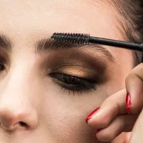 Bild von Farrah Brows & Aesthetics