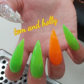 Bild von Tom & Holly Nails Studio Ltd