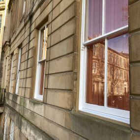 Bild von LW Sash & Case Windows