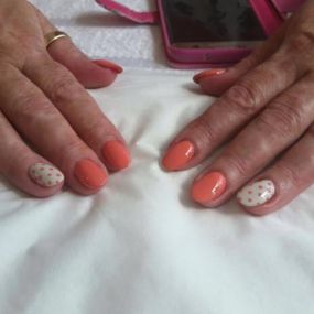 Bild von Dawns Nails @ Beyond Beauty