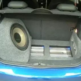 Bild von Shocks Away in Car Solutions