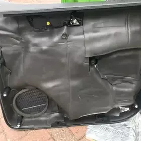 Bild von Shocks Away in Car Solutions