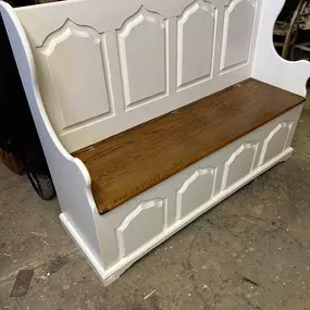 Bild von Neil Gardner Antique Restorer