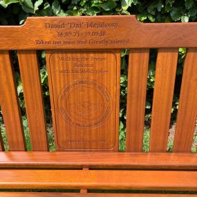 Bild von Wood Memorial Benches Ltd