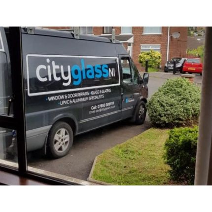 Logo van City Glass N.I