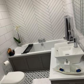 Bild von Precision Tiling & Bathroom Services