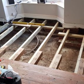 Bild von Paul Newman Damp Proofing