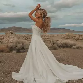 Bild von The Blue Bow Bridal Company
