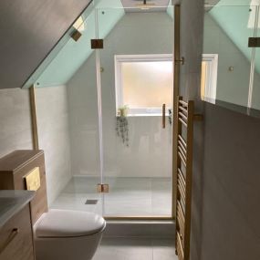 Bild von Bano Bathroom Renovation Specialists