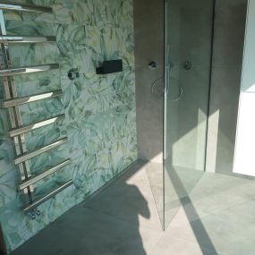 Bild von Bano Bathroom Renovation Specialists