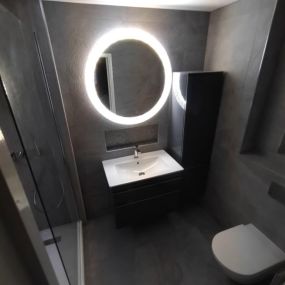 Bild von Bano Bathroom Renovation Specialists