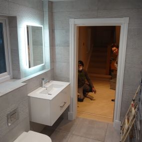 Bild von Bano Bathroom Renovation Specialists