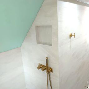 Bild von Bano Bathroom Renovation Specialists