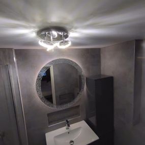 Bild von Bano Bathroom Renovation Specialists