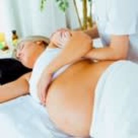 Bild von Julia Oyeleye Natural Therapies