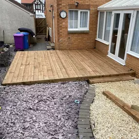 Bild von N.C Fencing and Decking Joinery Services