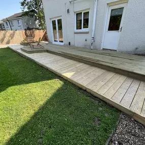 Bild von N.C Fencing and Decking Joinery Services