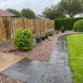 Bild von N.C Fencing and Decking Joinery Services