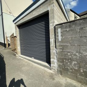 Bild von A J & Sons Roller Shutter Doors